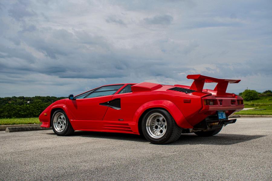  Lamborghini Countach LP5000 S Quattrovalvole 1988 года  (фото 12 из 146)